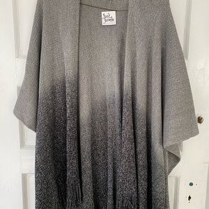Brand New With Tags! Nordstrom Rack Gray Shawl